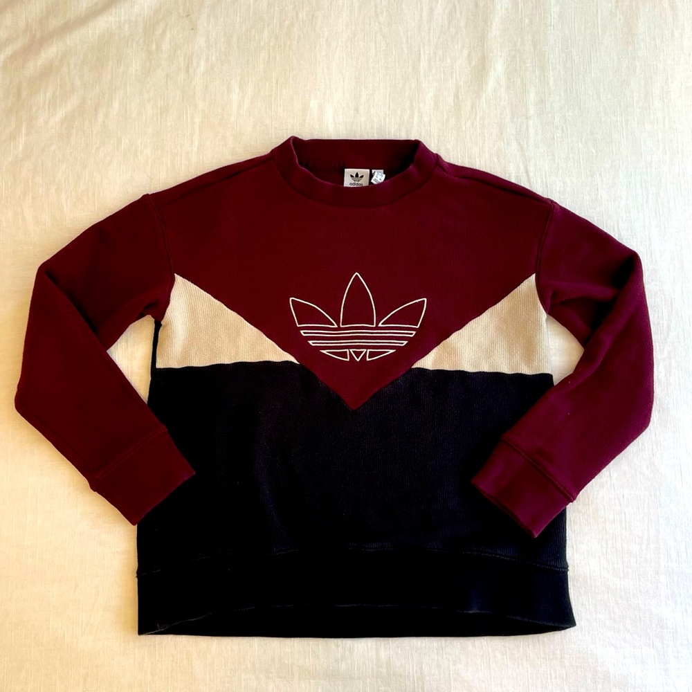 Adidas Maroon Trefoil Logo Embroidery
Pullover Sweatshirt | Extra Small